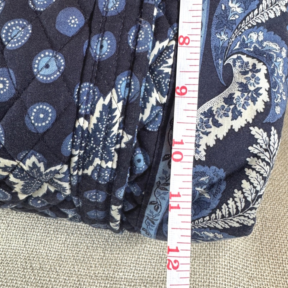 Retired‎ Vintage Vera Bradley Indigo Pop Quilted Duffel Travel Gym Bag - Picture 11 of 12